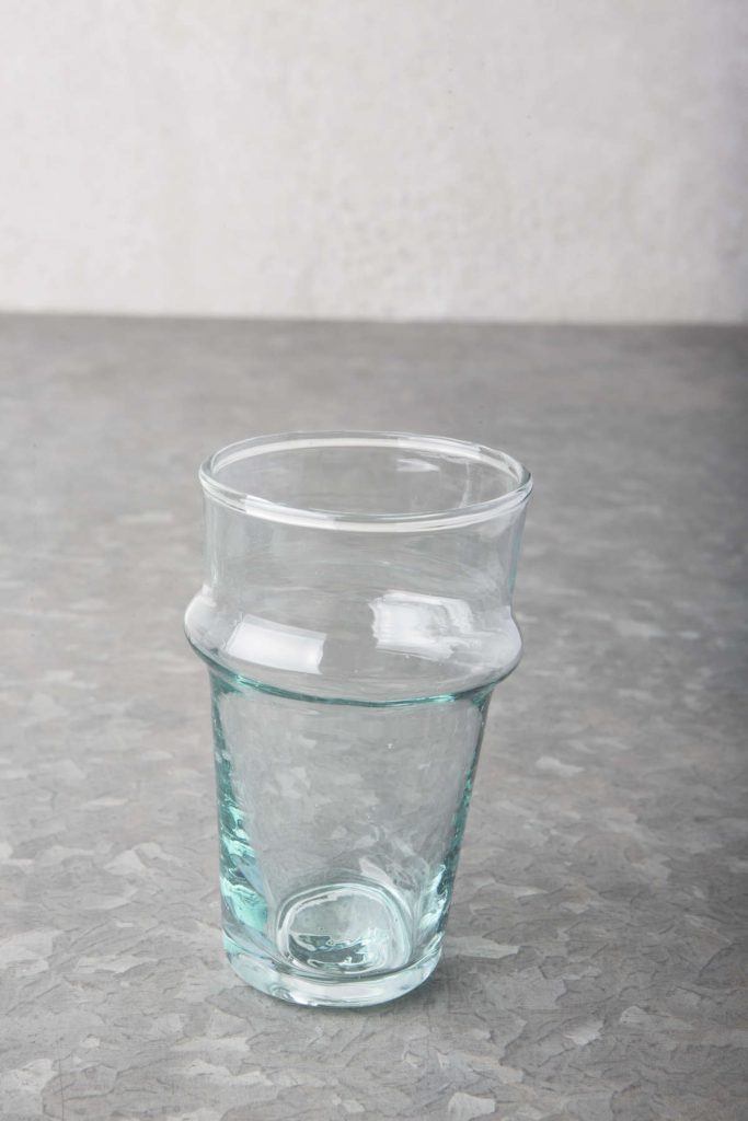 UNC szklanka marokańska ze szkła z recyklingu, 160ml