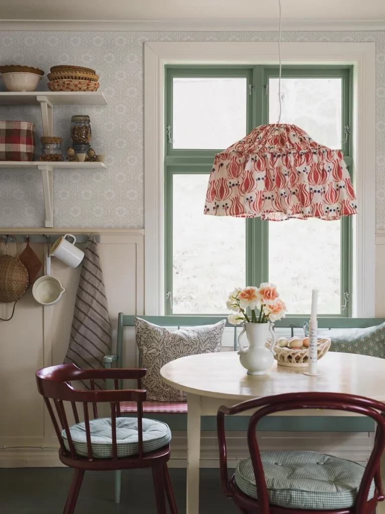 Tapeta Nordic Folk Nyponros 5815