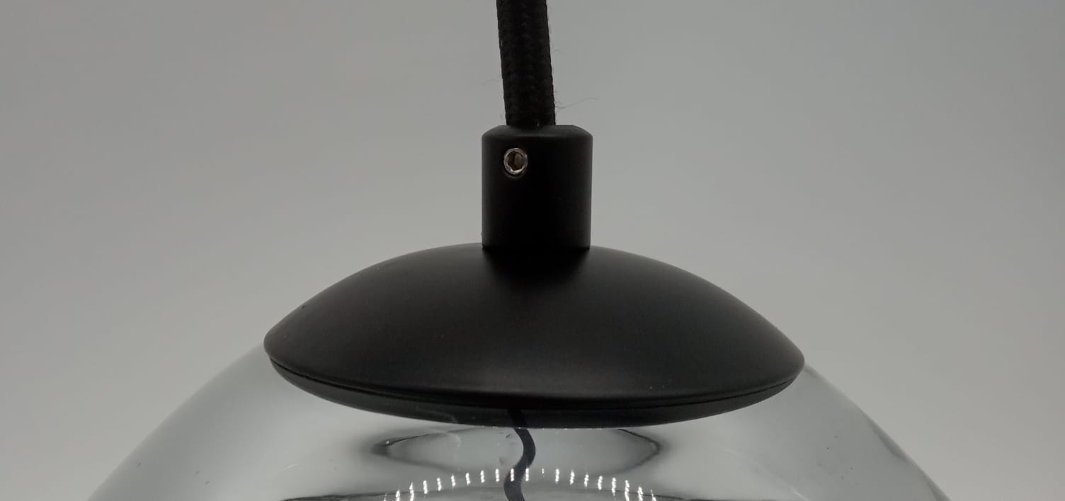 Lampa wisząca VICTORY GLOW M srebrna 30 cm Lampa wisząca VICTORY GLOW M srebrna 30 cm